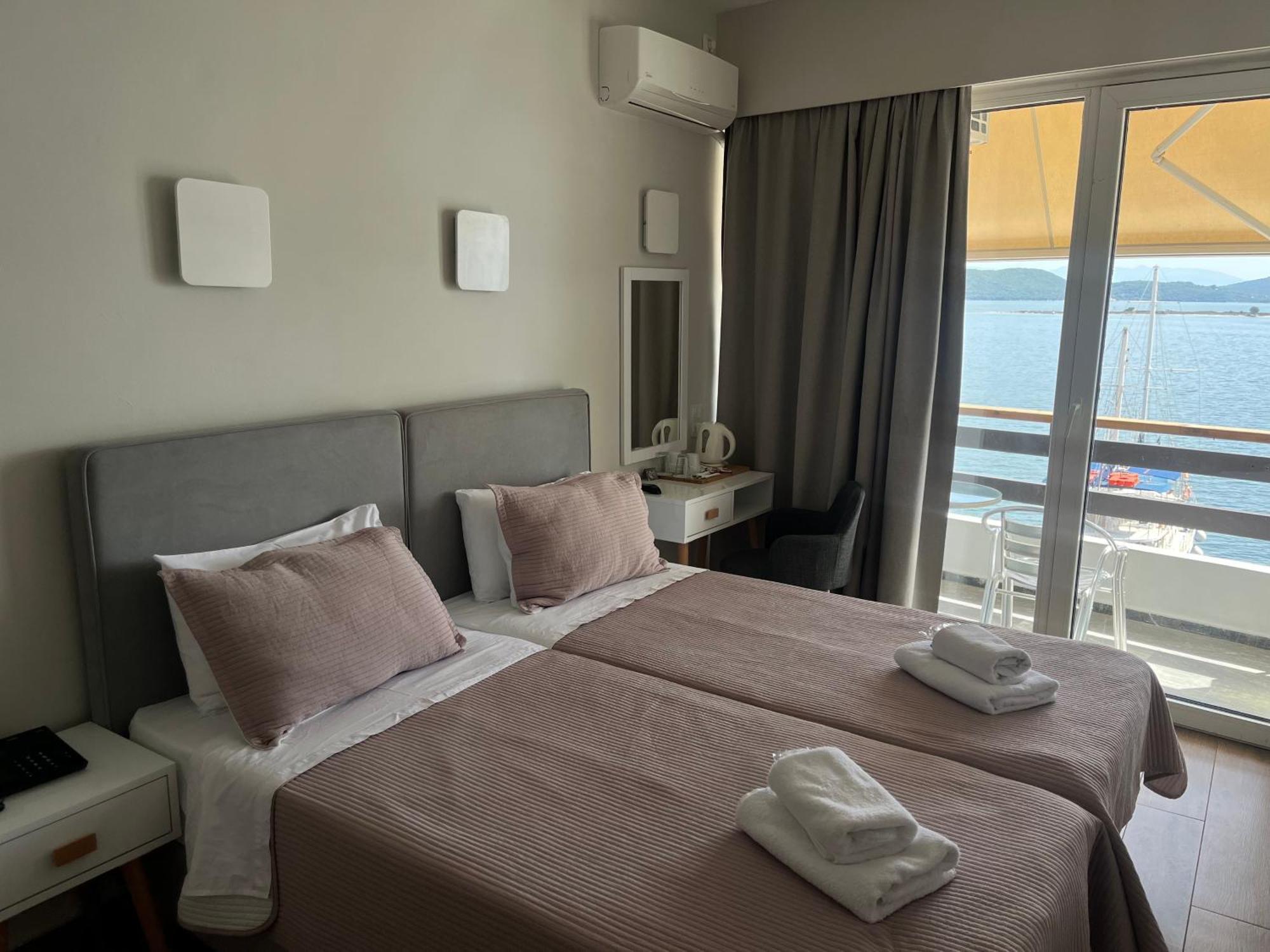 Hotel Avra Превеза Екстериор снимка