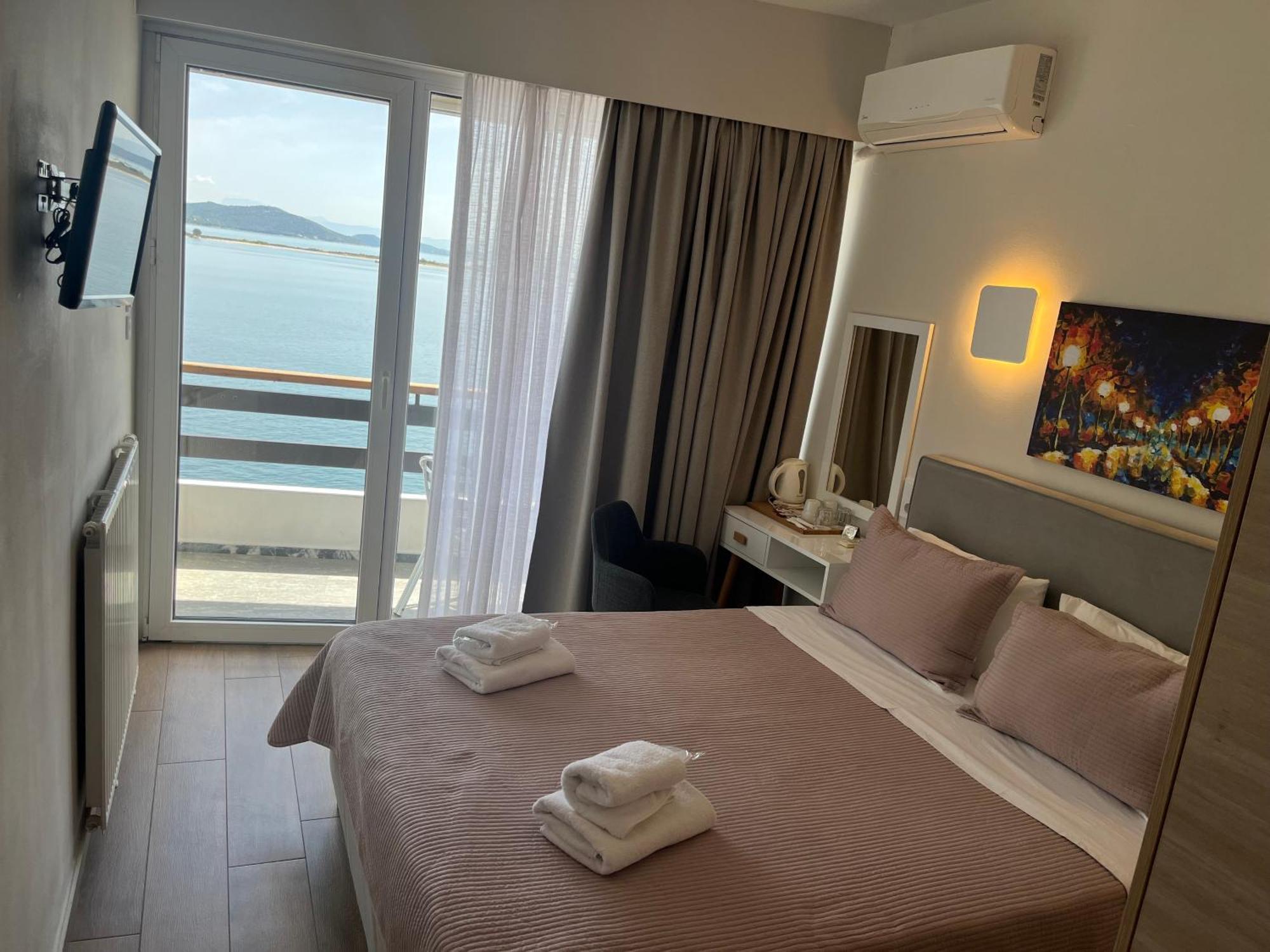 Hotel Avra Превеза Екстериор снимка
